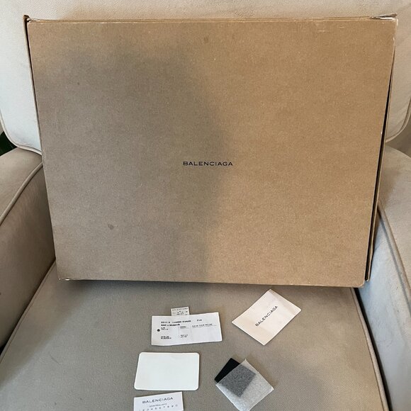 Authentic Balenciaga Work Leather Bag - 2011 Anthracite G21 Rose Gold Hardware - Picture 15 of 16